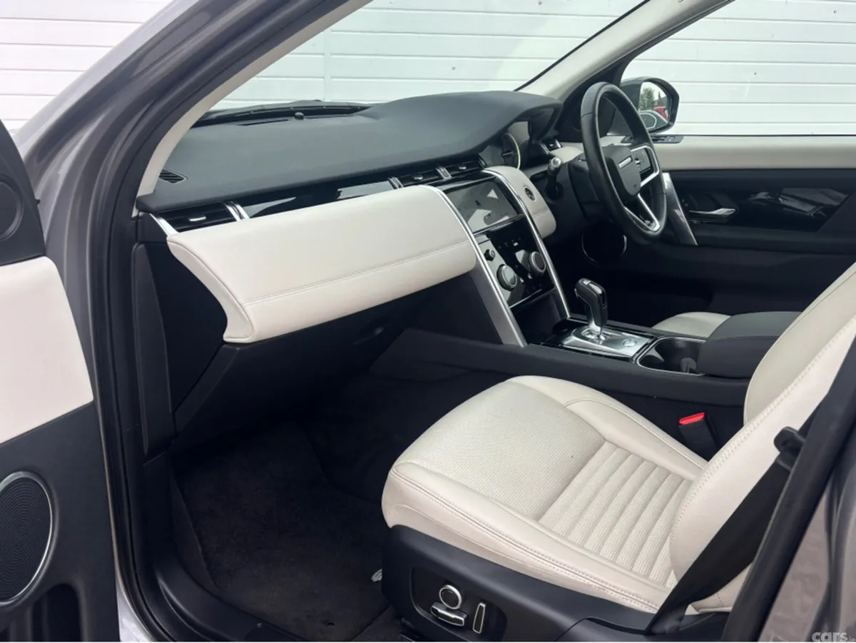 Land Rover Discovery Sport Estate, Petrol Plug-in Hybrid, 2022, Grey