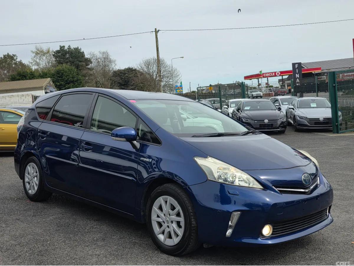 Toyota Prius MPV, Petrol Hybrid, 2013, Blue
