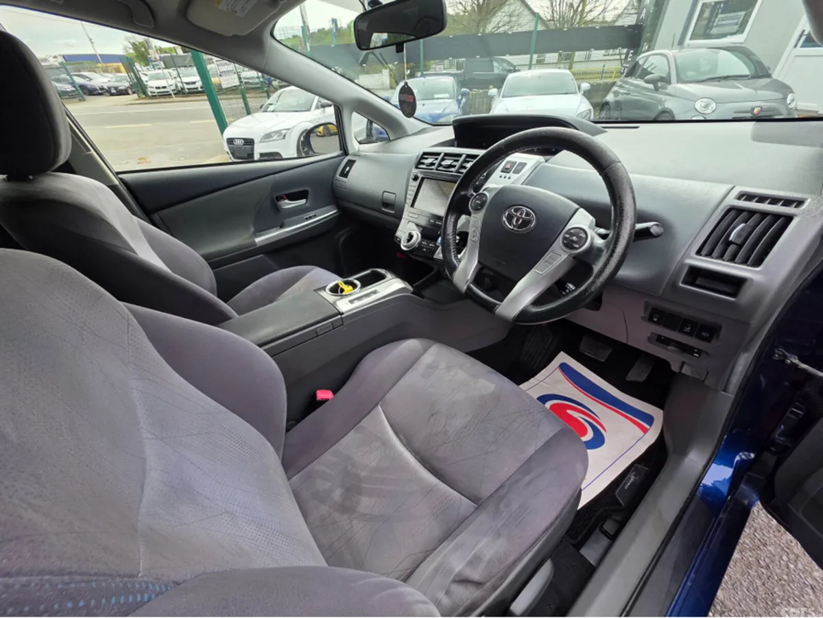 Toyota Prius MPV, Petrol Hybrid, 2013, Blue
