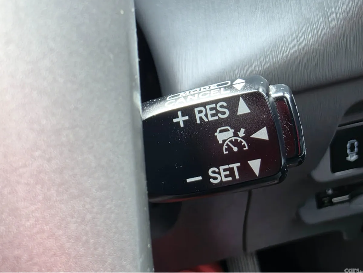 Toyota Prius MPV, Petrol Hybrid, 2013, Blue