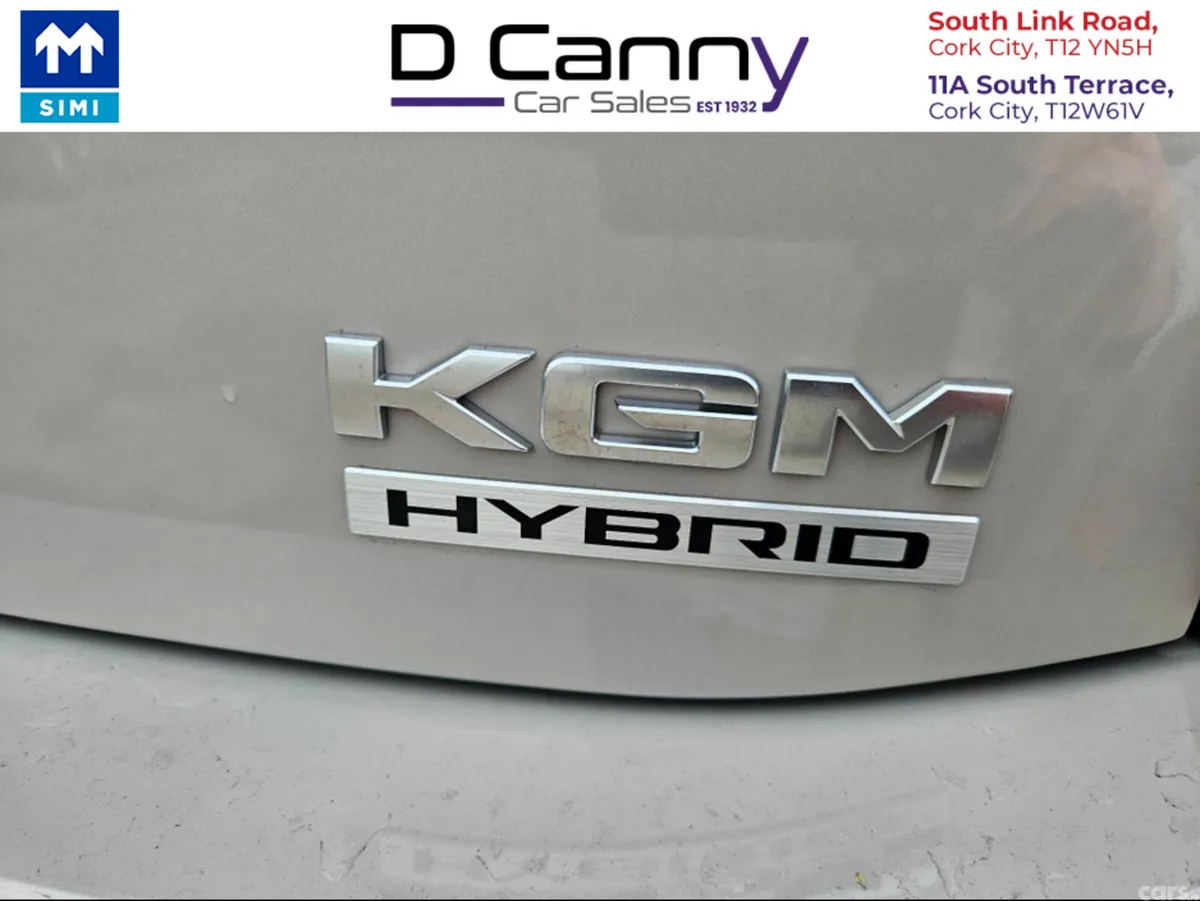 KGM Torres MPV, Petrol Hybrid, 2026, Beige