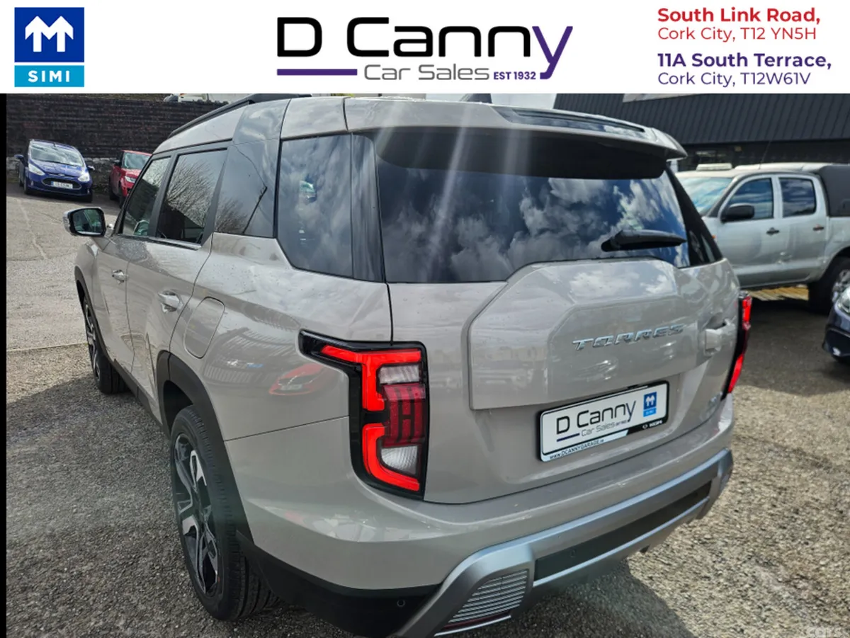 KGM Torres MPV, Petrol Hybrid, 2026, Beige