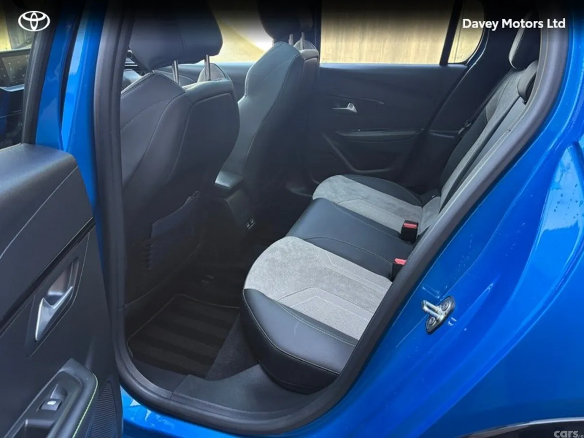 Peugeot 208 Hatchback, Electric, 2020, Blue