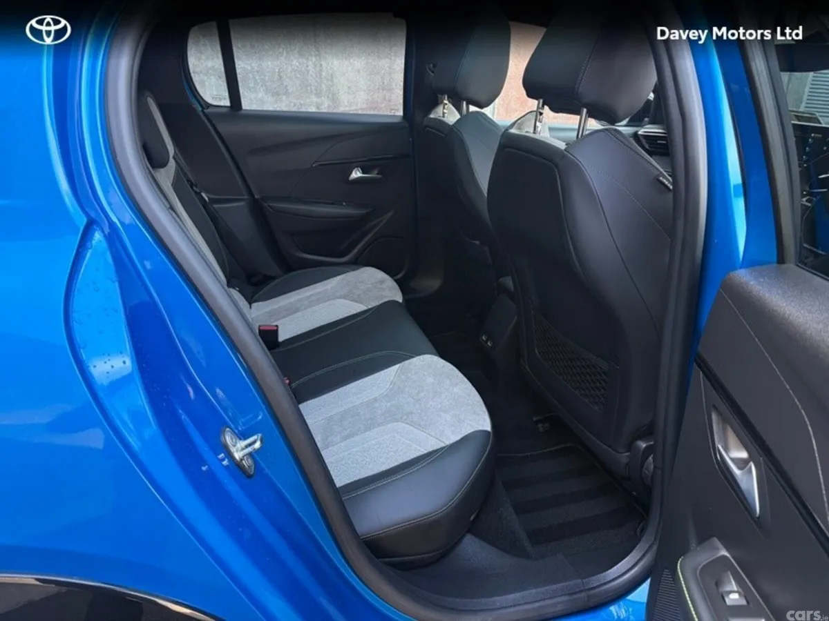 Peugeot 208 Hatchback, Electric, 2020, Blue