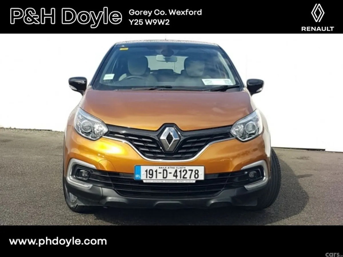 Renault Captur Hatchback, Petrol, 2019, Orange