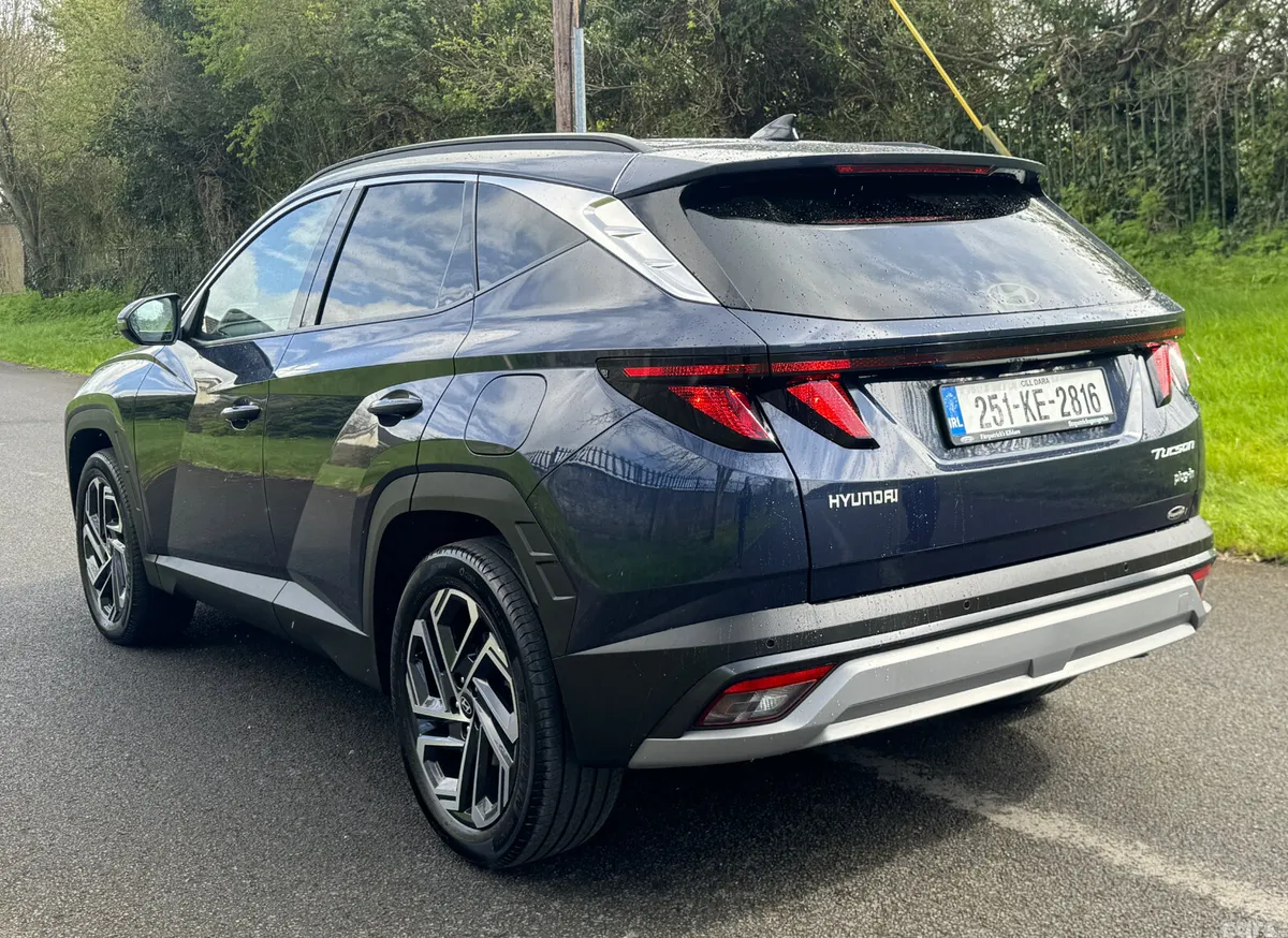 Hyundai Tucson SUV, Petrol Plug-in Hybrid, 2025, Blue