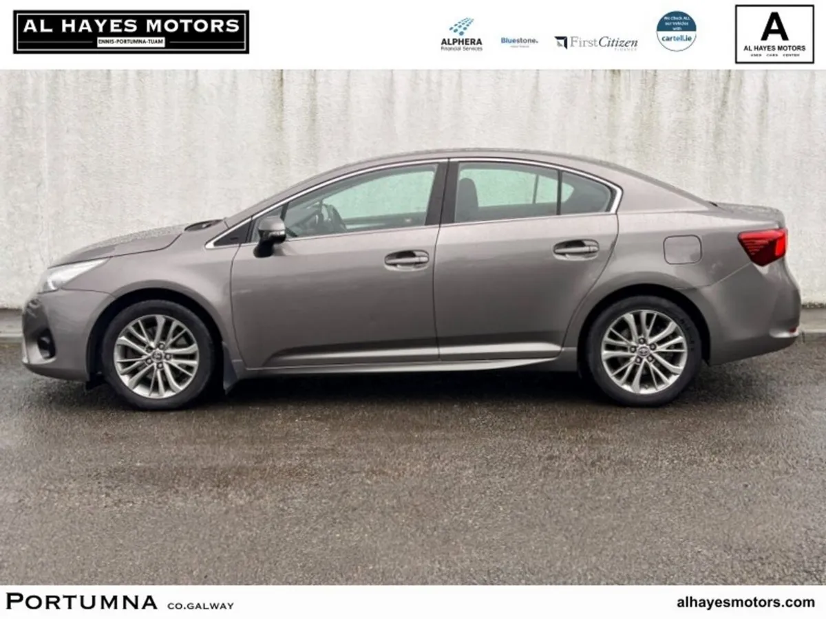 Toyota Avensis Saloon, Diesel, 2016, Brown