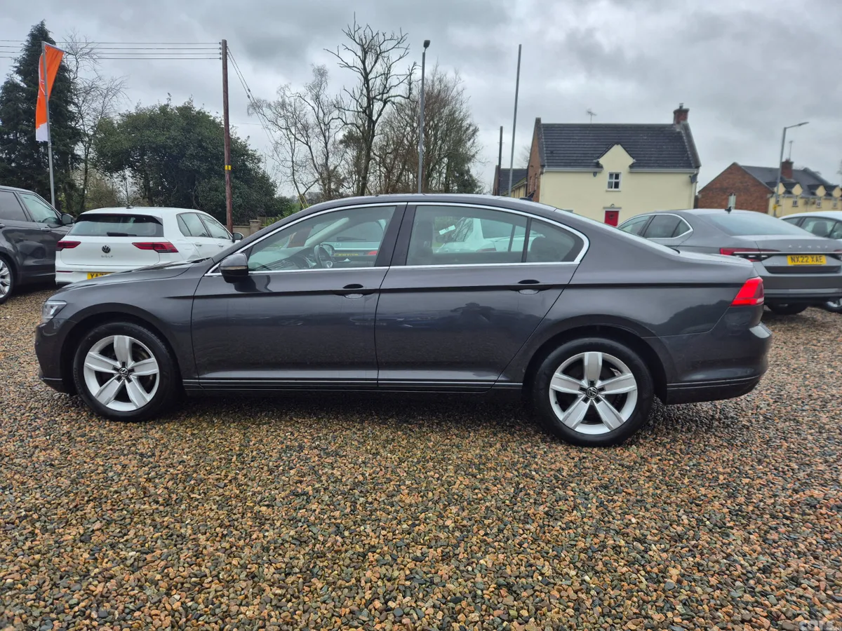 Volkswagen Passat Saloon, Diesel, 2020, Grey