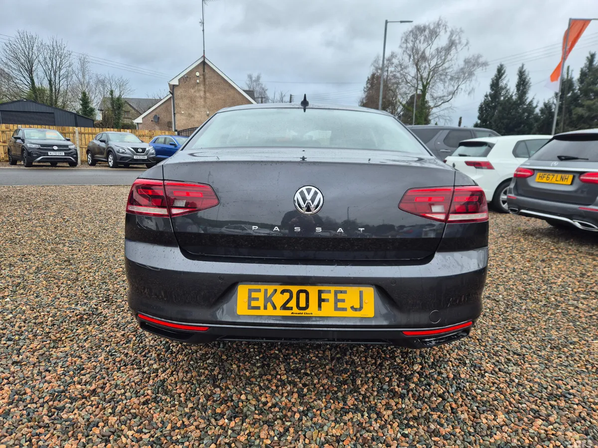 Volkswagen Passat Saloon, Diesel, 2020, Grey