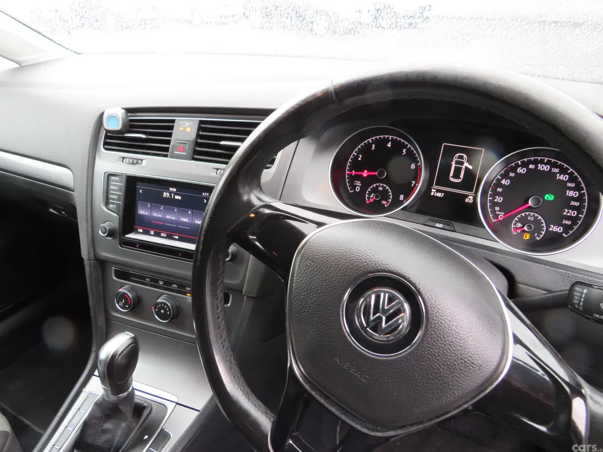 Volkswagen Golf Hatchback, Petrol, 2014, White