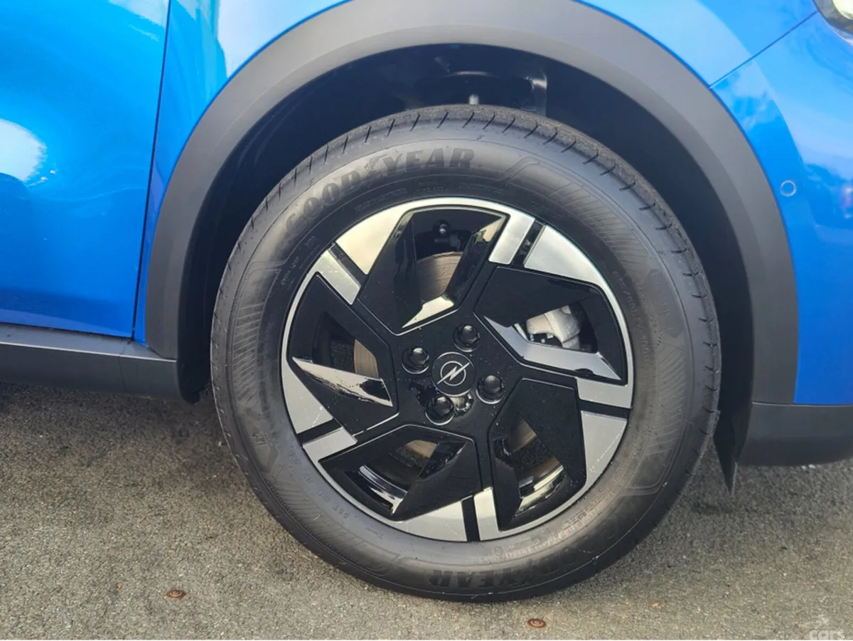 Opel Frontera SUV, Electric, 2026, Blue