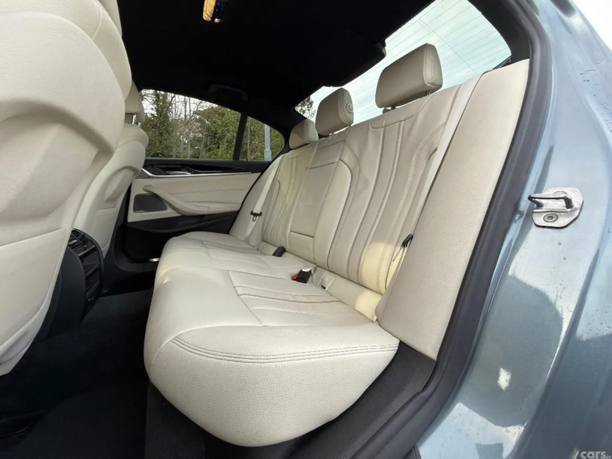 BMW 5-Series Saloon, Diesel, 2018, Blue