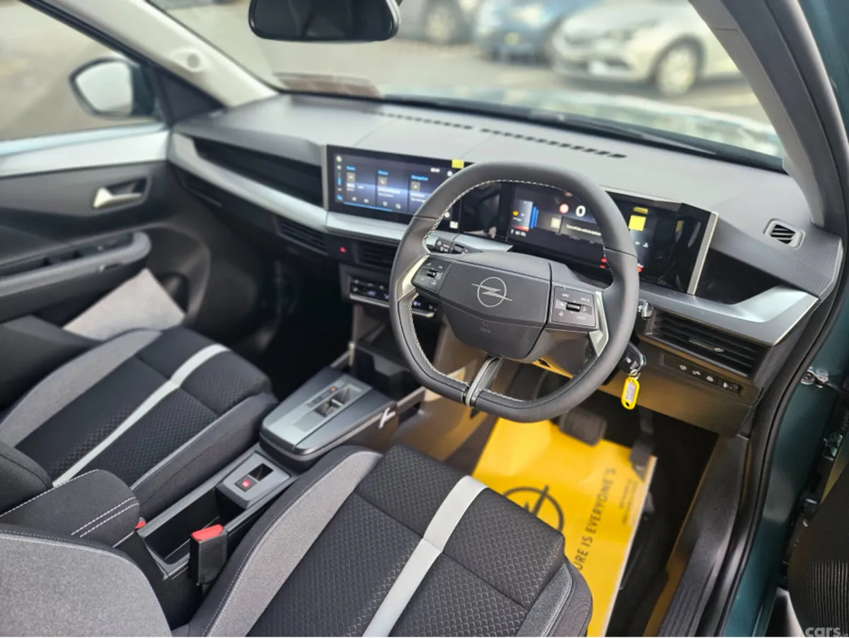 Opel Frontera SUV, Petrol Hybrid, 2026, Green