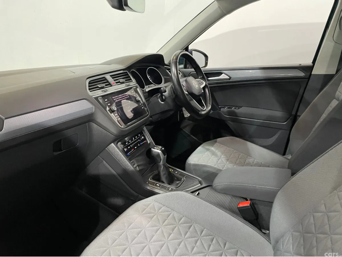 Volkswagen Tiguan SUV, Diesel, 2022, Blue