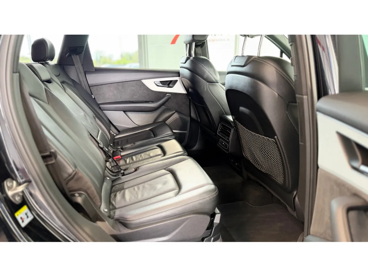 Audi Q7 Estate, Petrol Plug-in Hybrid, 2021, Black