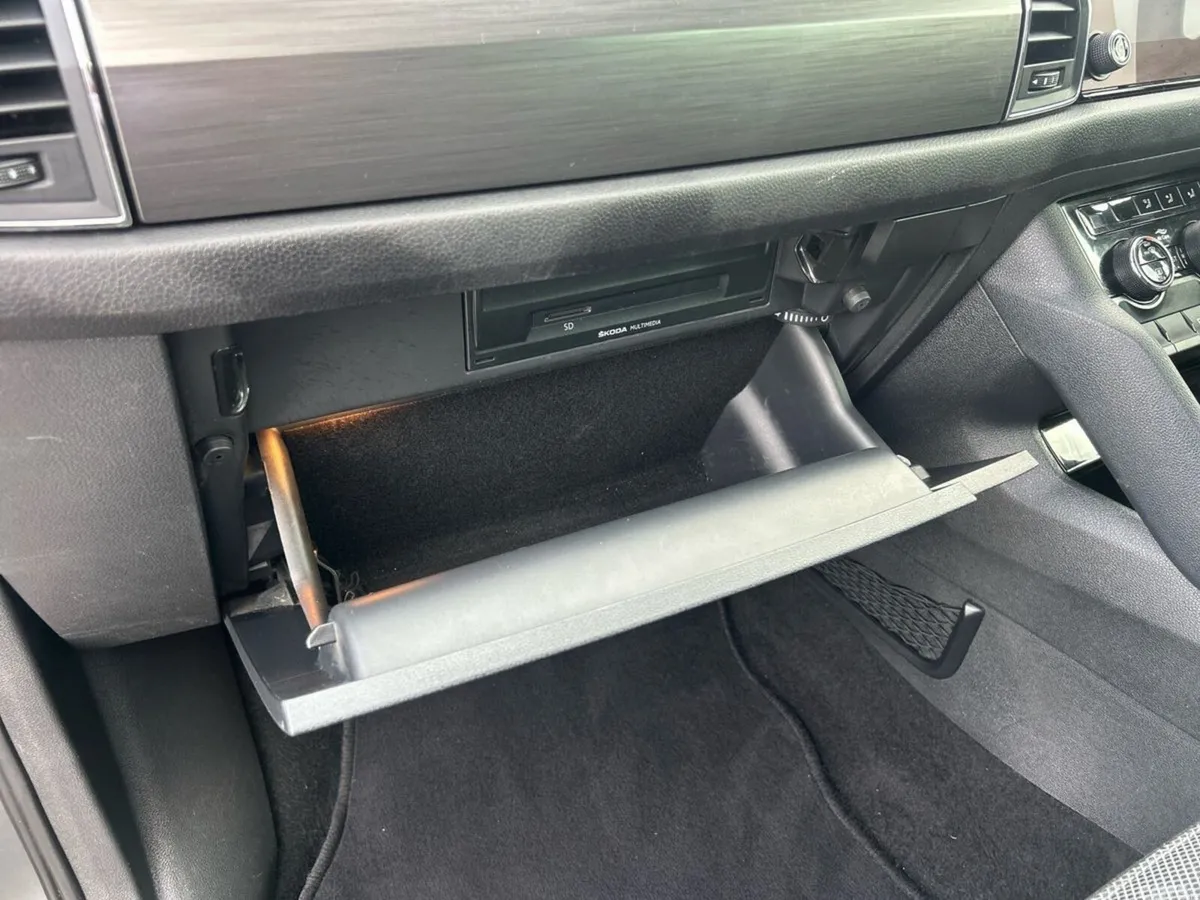 Skoda Kodiaq SUV, Diesel, 2019, Grey