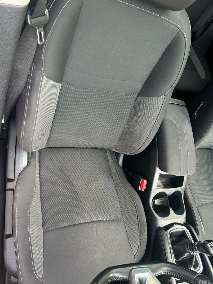 Nissan Qashqai MPV, Diesel, 2019, Red