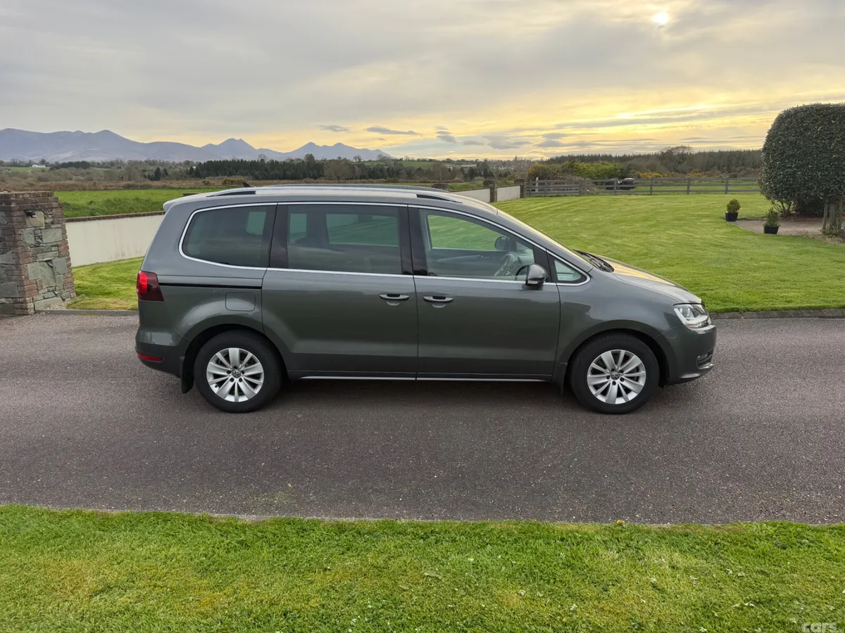 Volkswagen Sharan MPV, Diesel, 2017, Grey