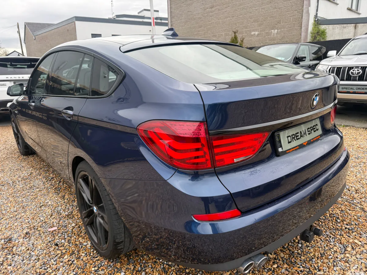 BMW 5-Series Saloon, Diesel, 2010, Blue