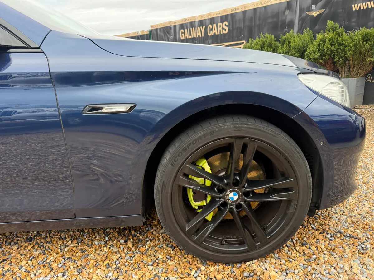 BMW 5-Series Saloon, Diesel, 2010, Blue