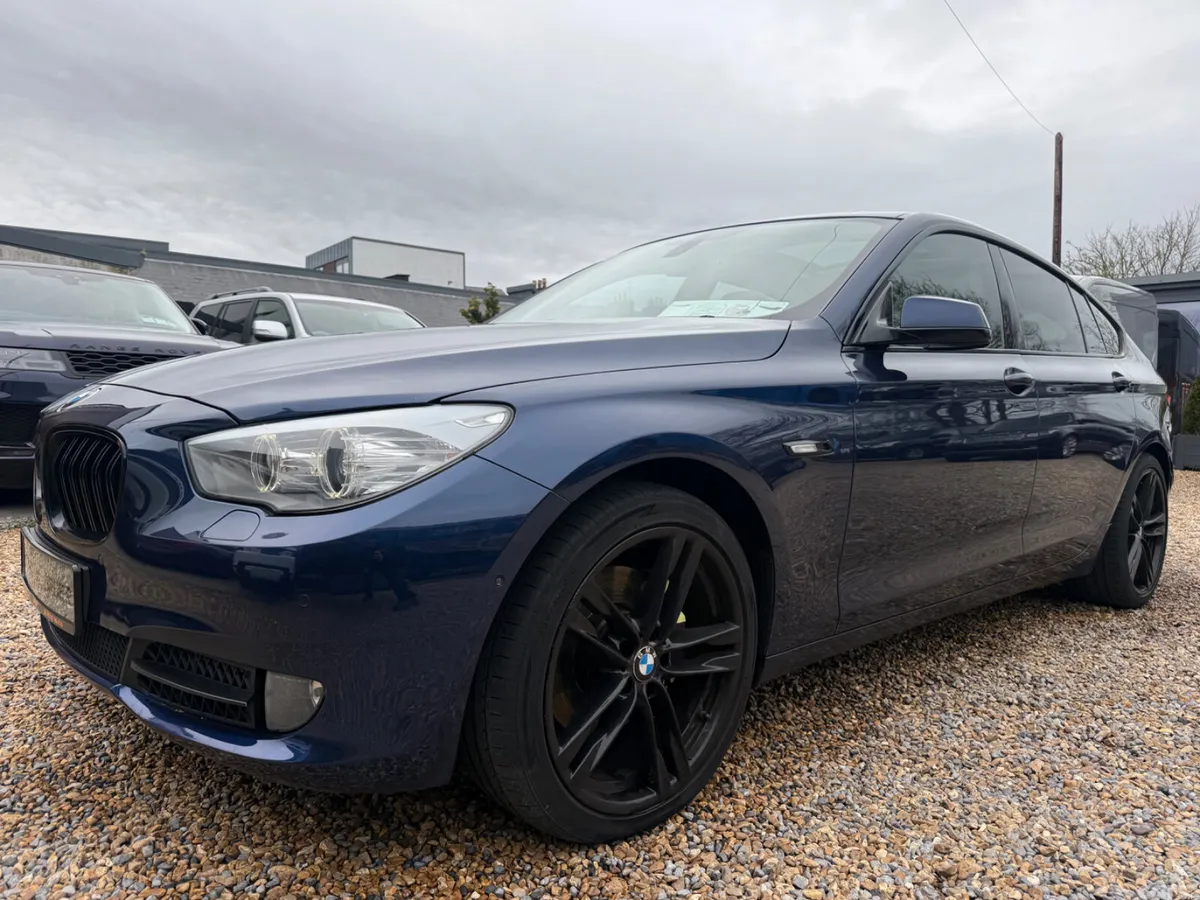 BMW 5-Series Saloon, Diesel, 2010, Blue