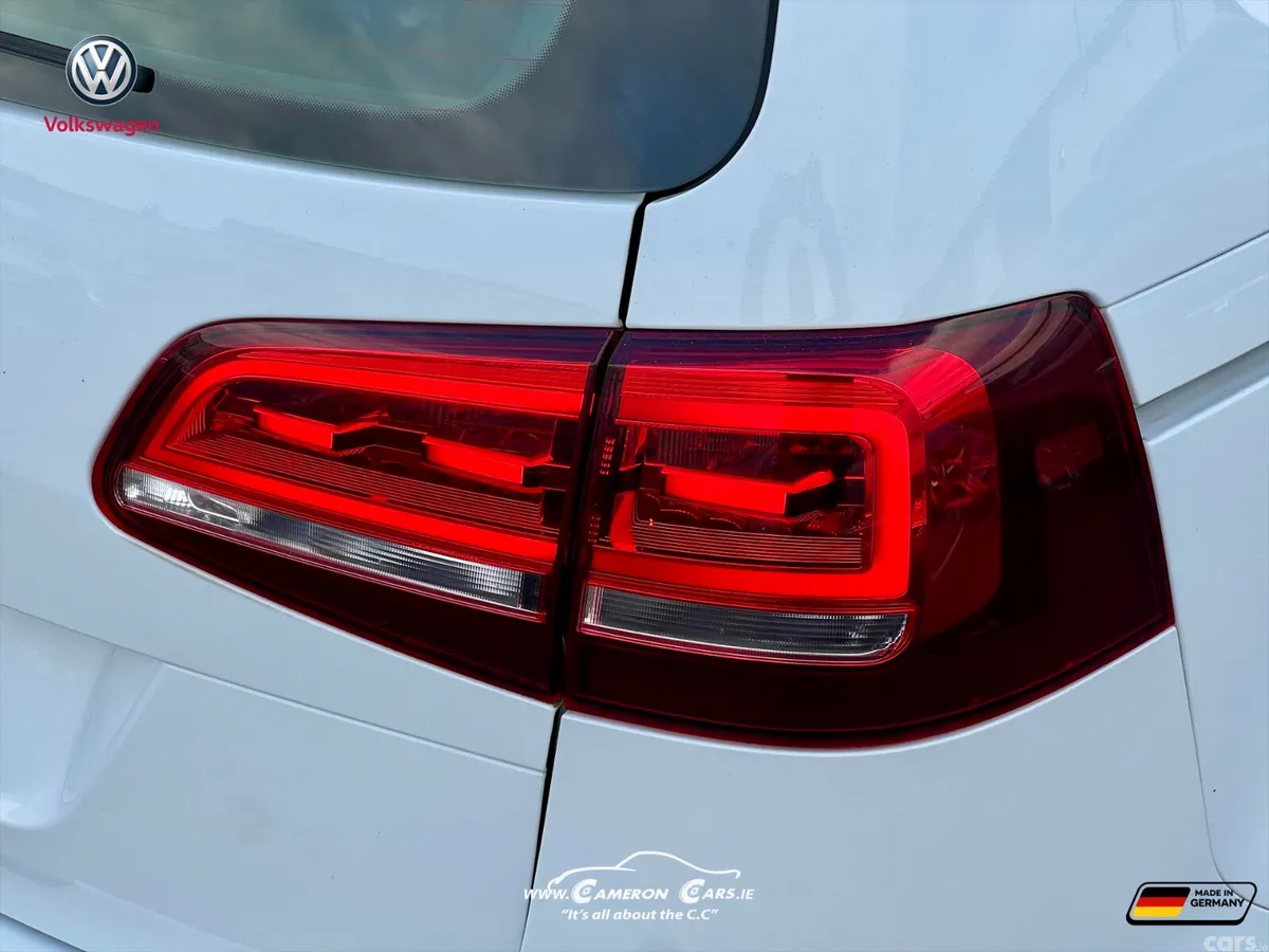 Volkswagen Sharan MPV, Diesel, 2016, White