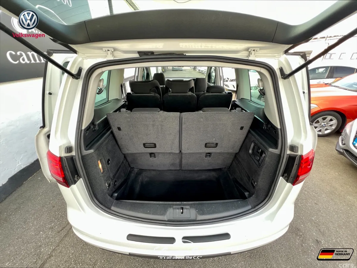 Volkswagen Sharan MPV, Diesel, 2016, White