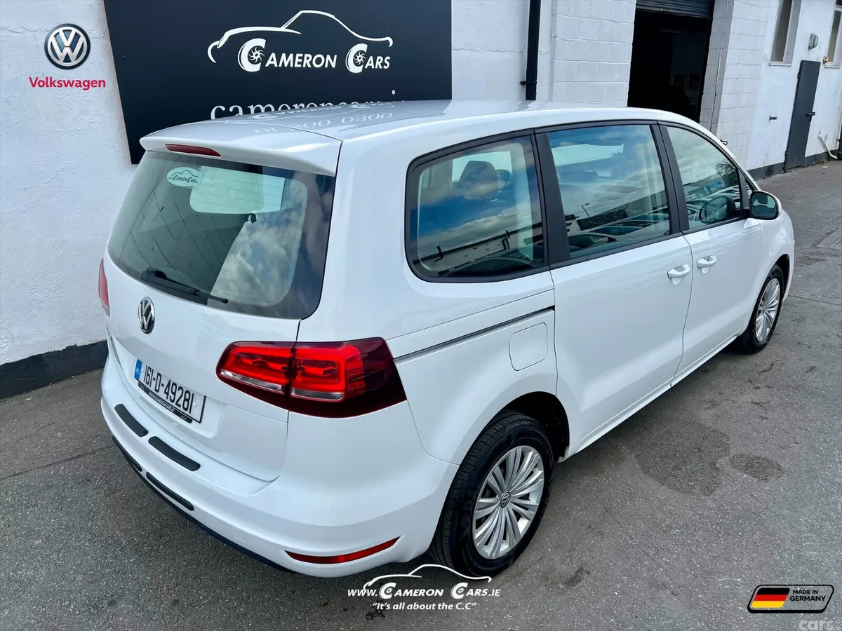 Volkswagen Sharan MPV, Diesel, 2016, White