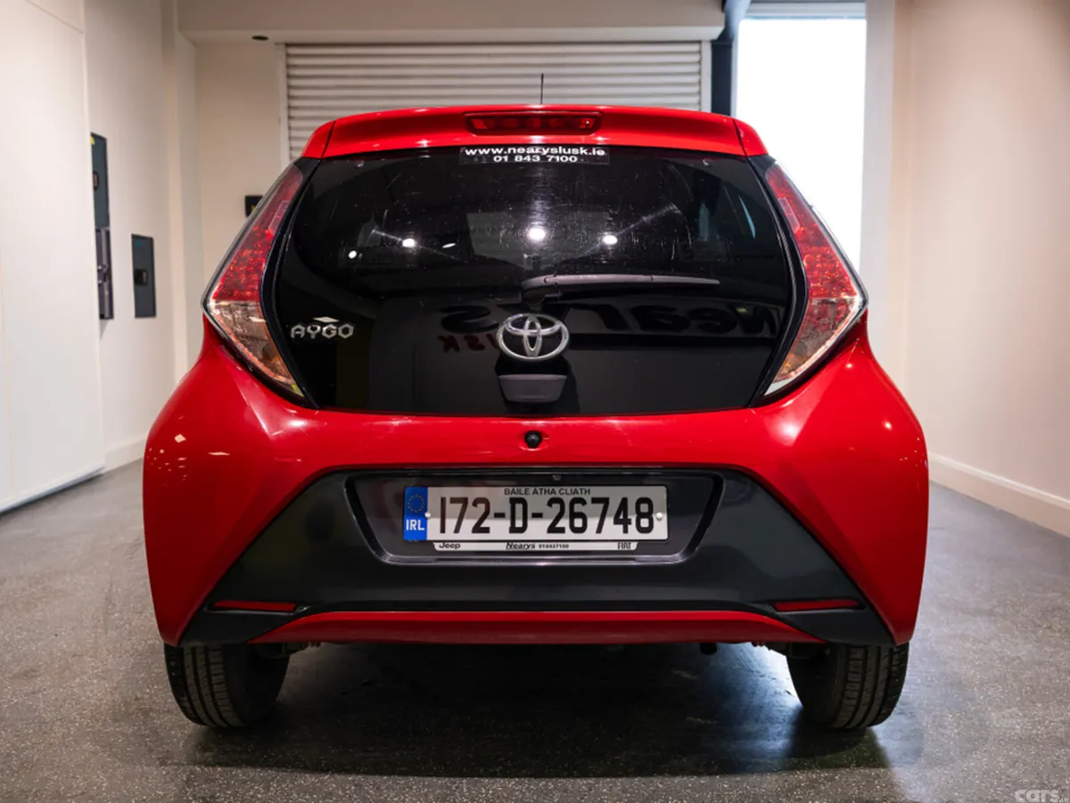 Toyota Aygo Hatchback, Petrol, 2017, Red