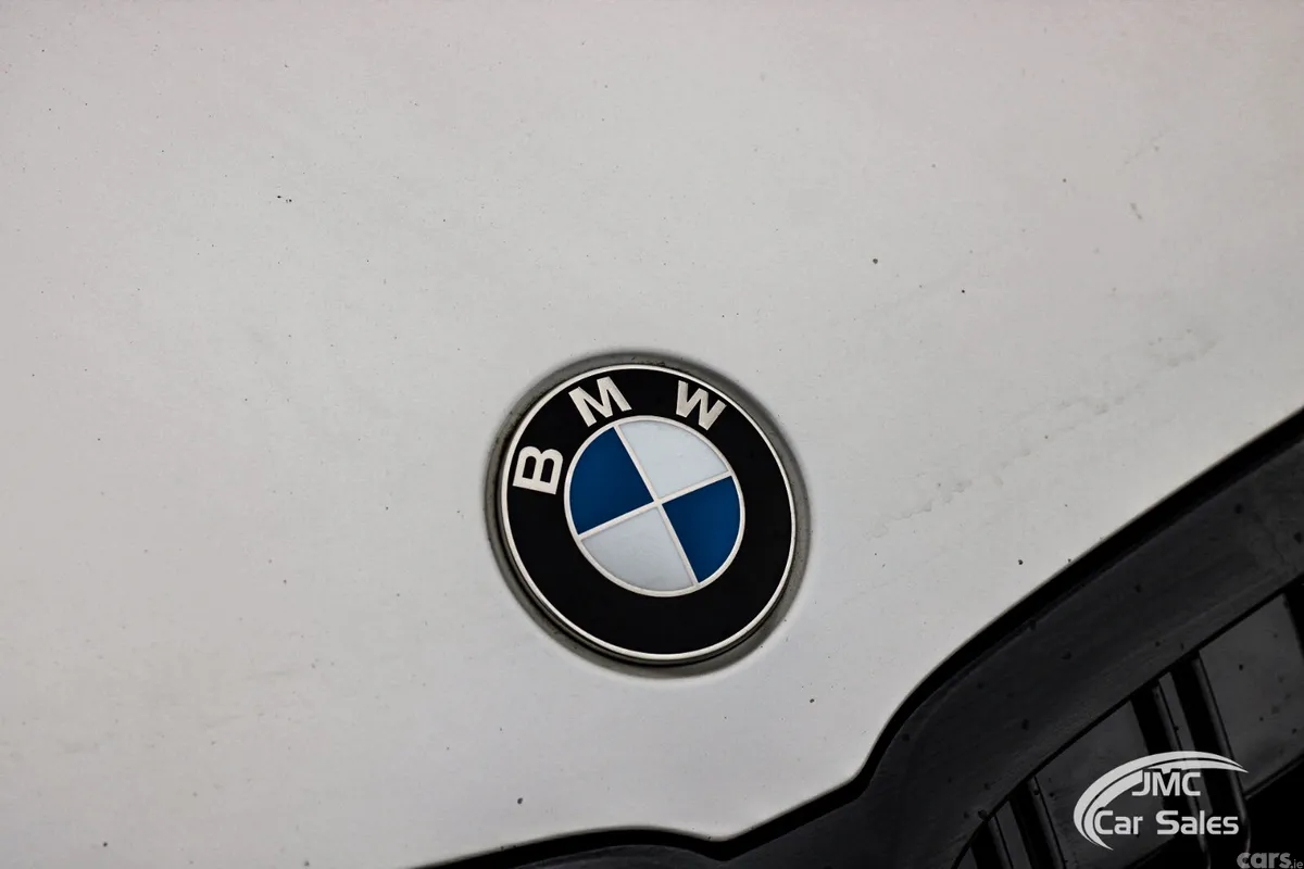 BMW 3-Series Saloon, Petrol Plug-in Hybrid, 2020, White