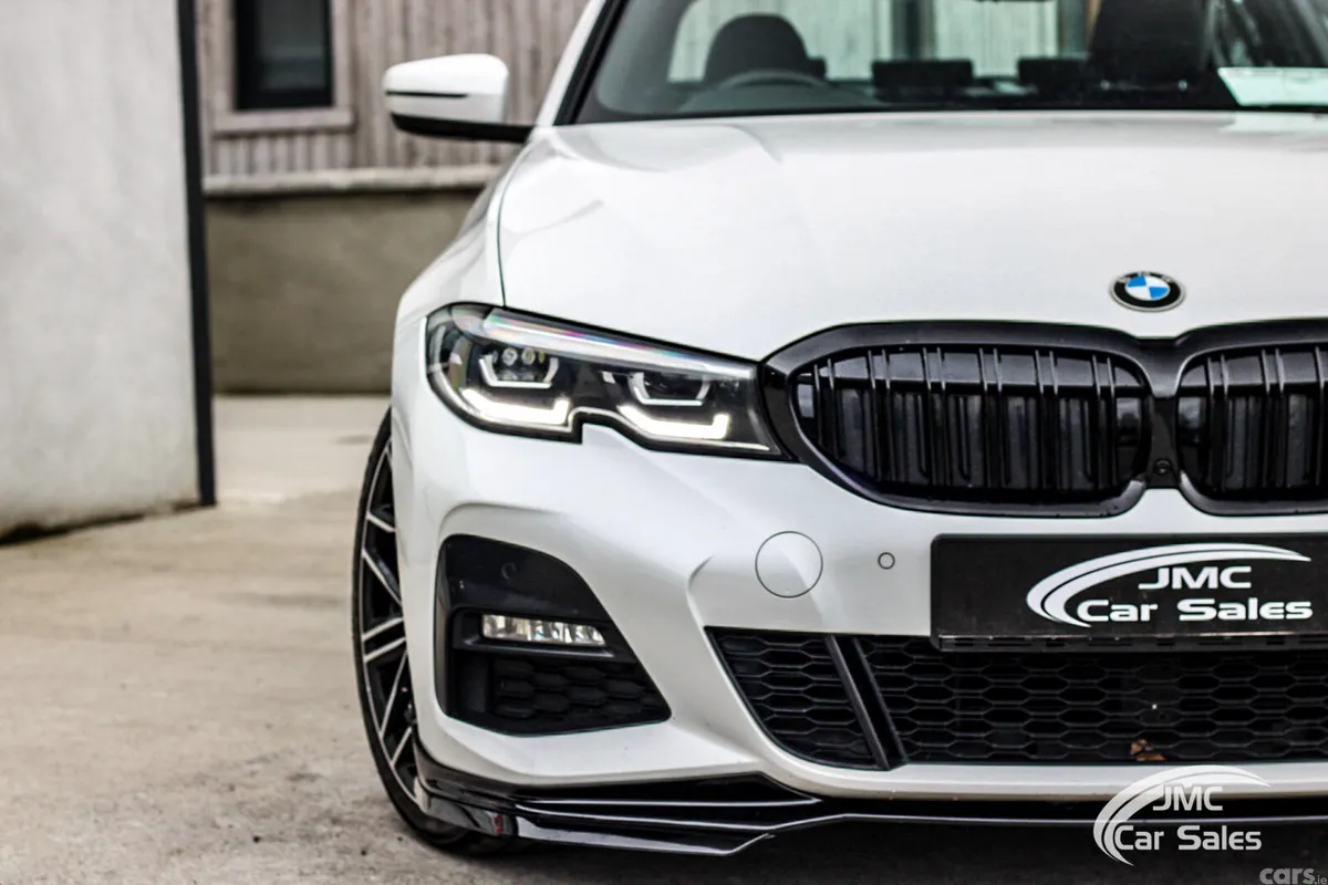 BMW 3-Series Saloon, Petrol Plug-in Hybrid, 2020, White