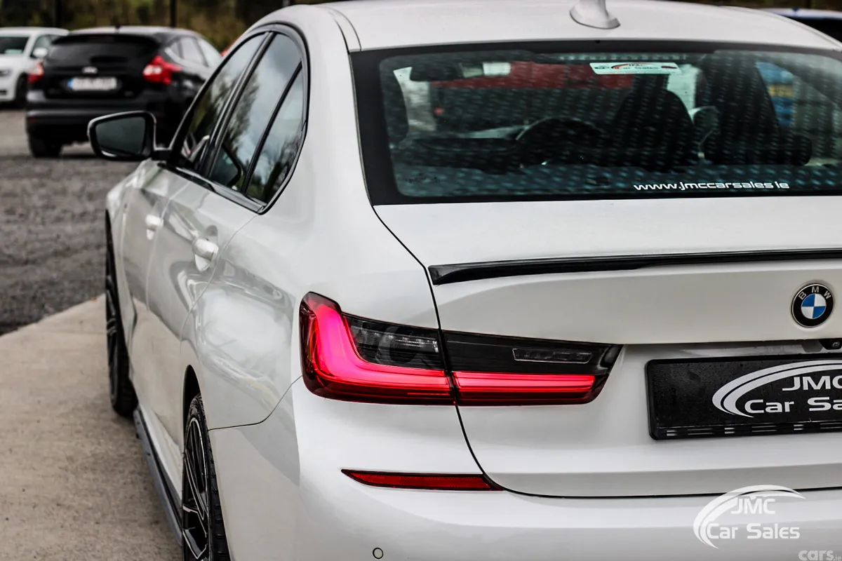 BMW 3-Series Saloon, Petrol Plug-in Hybrid, 2020, White