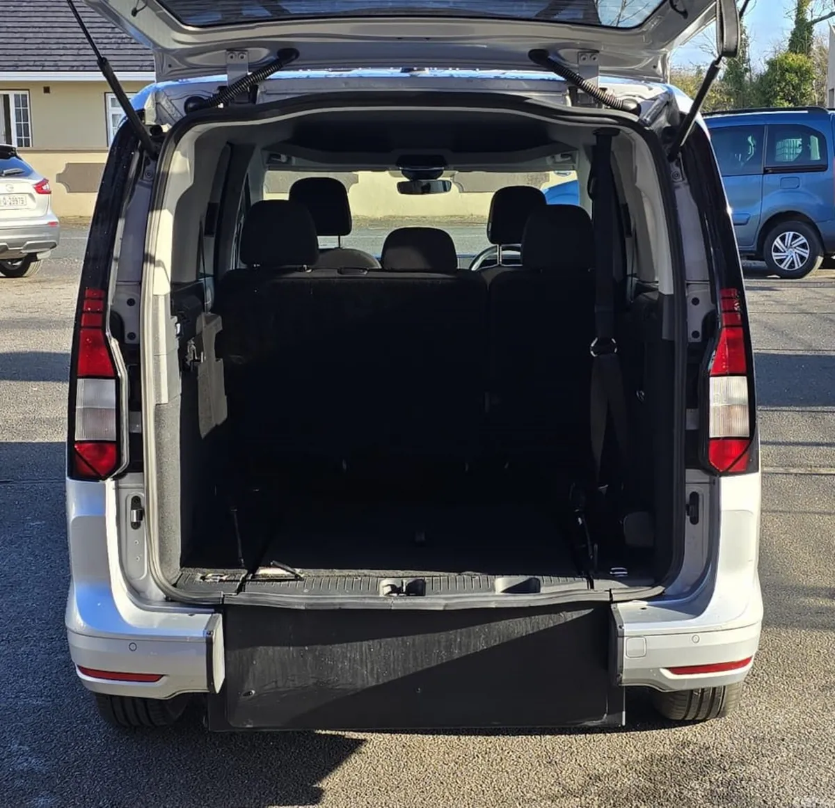 Volkswagen Caddy MPV, Diesel, 2026, Grey