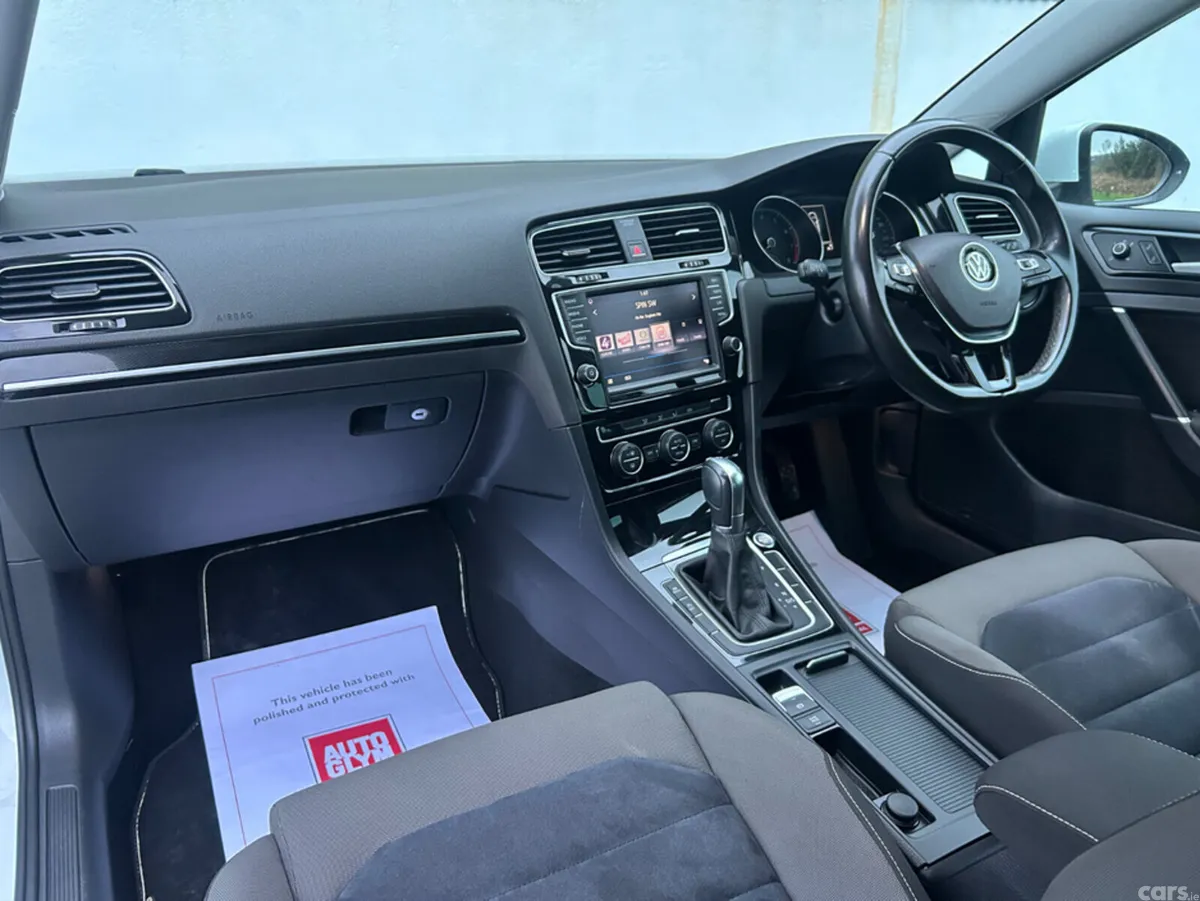 Volkswagen Golf Hatchback, Petrol, 2017, White