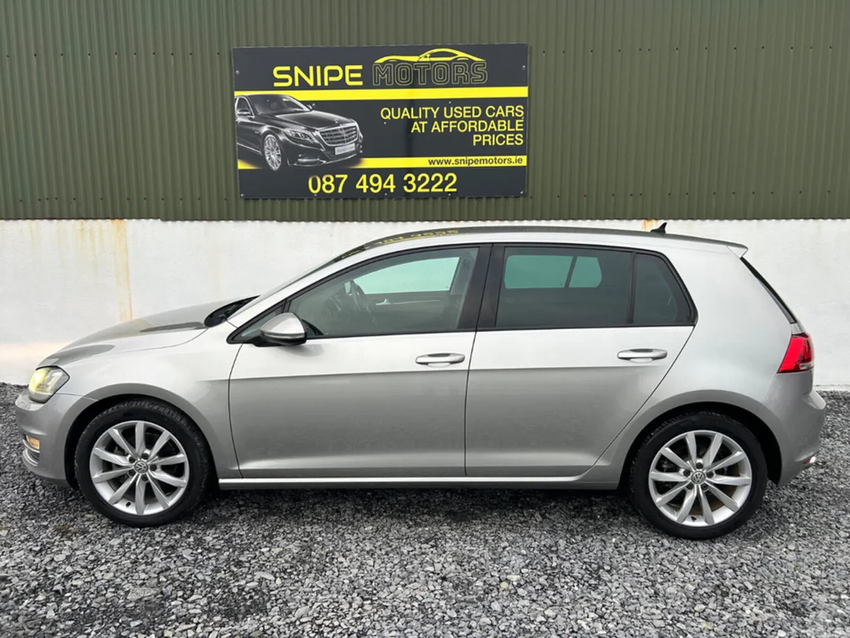 Volkswagen Golf Hatchback, Petrol, 2017, Silver