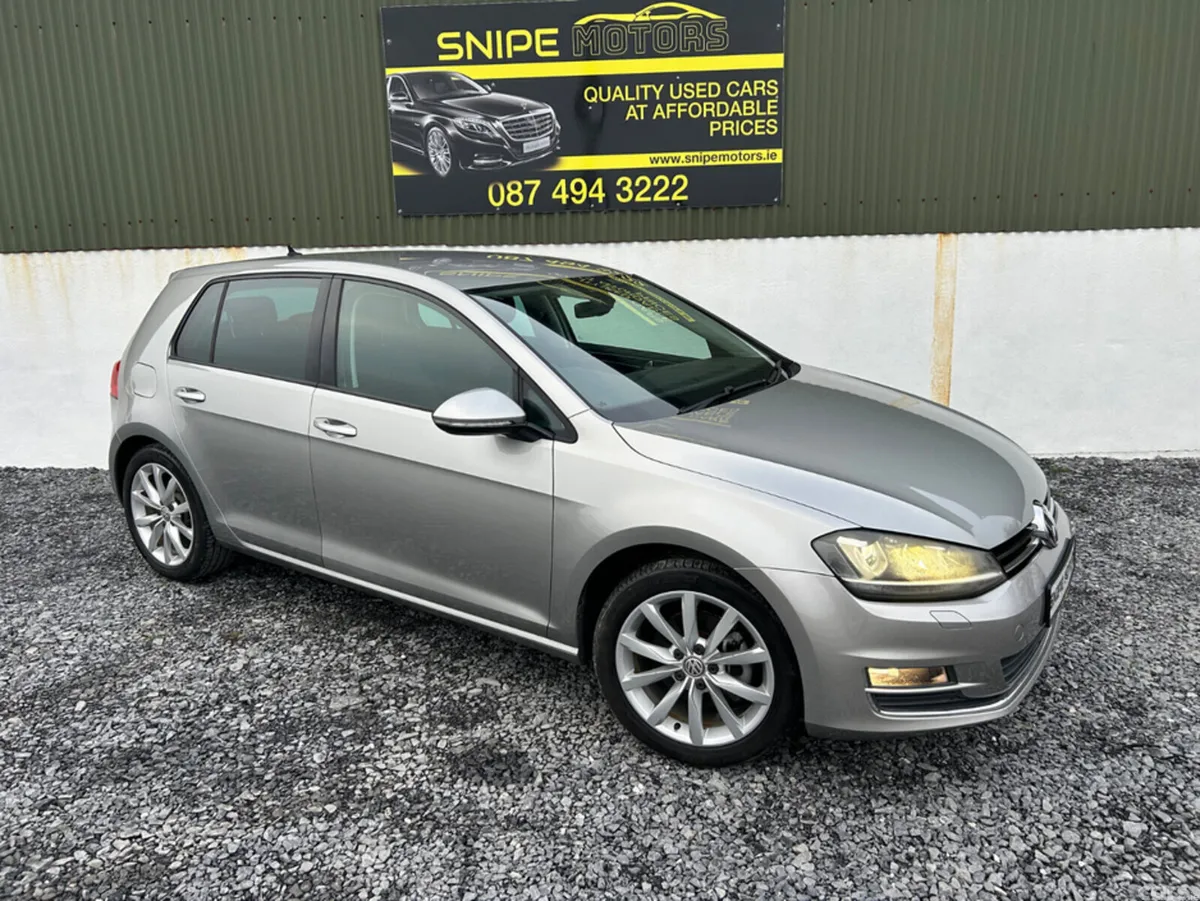 Volkswagen Golf Hatchback, Petrol, 2017, Silver