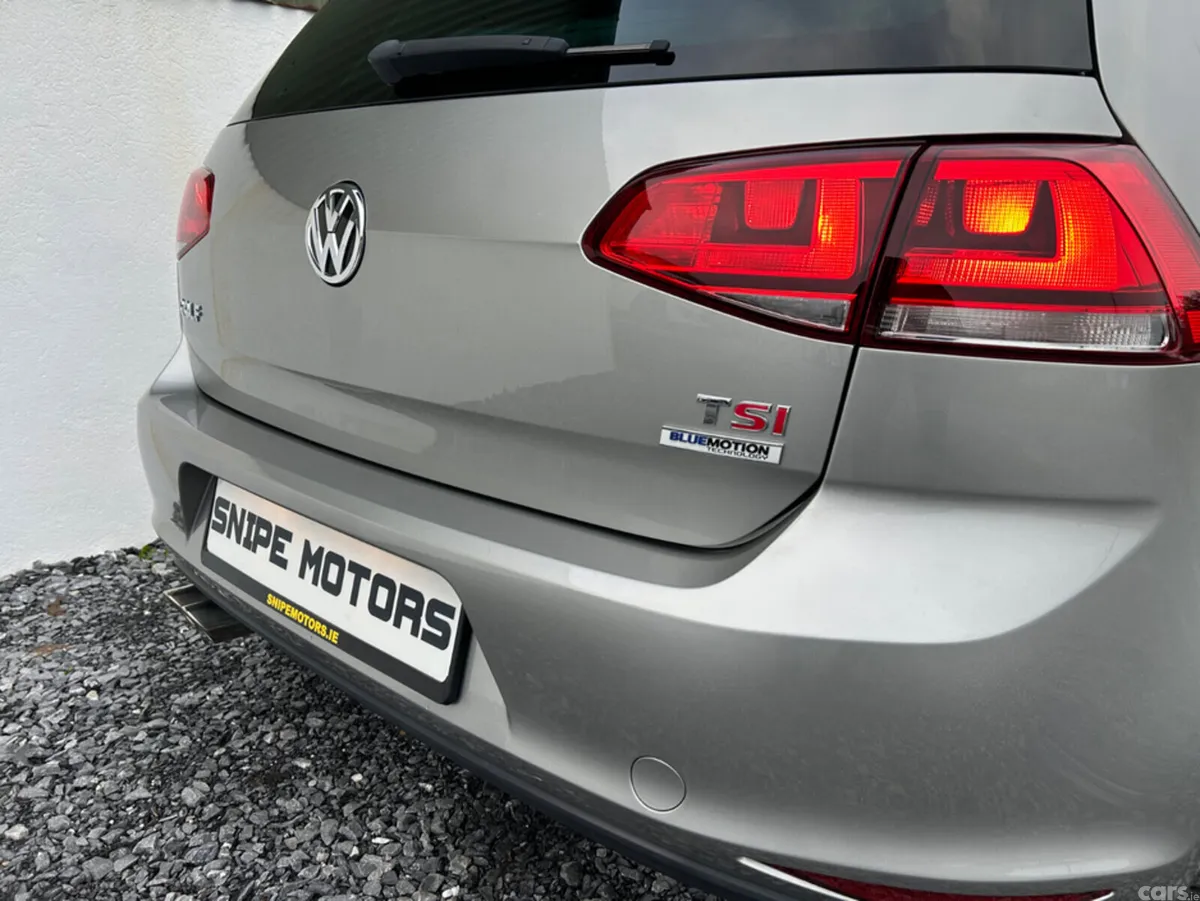 Volkswagen Golf Hatchback, Petrol, 2017, Silver