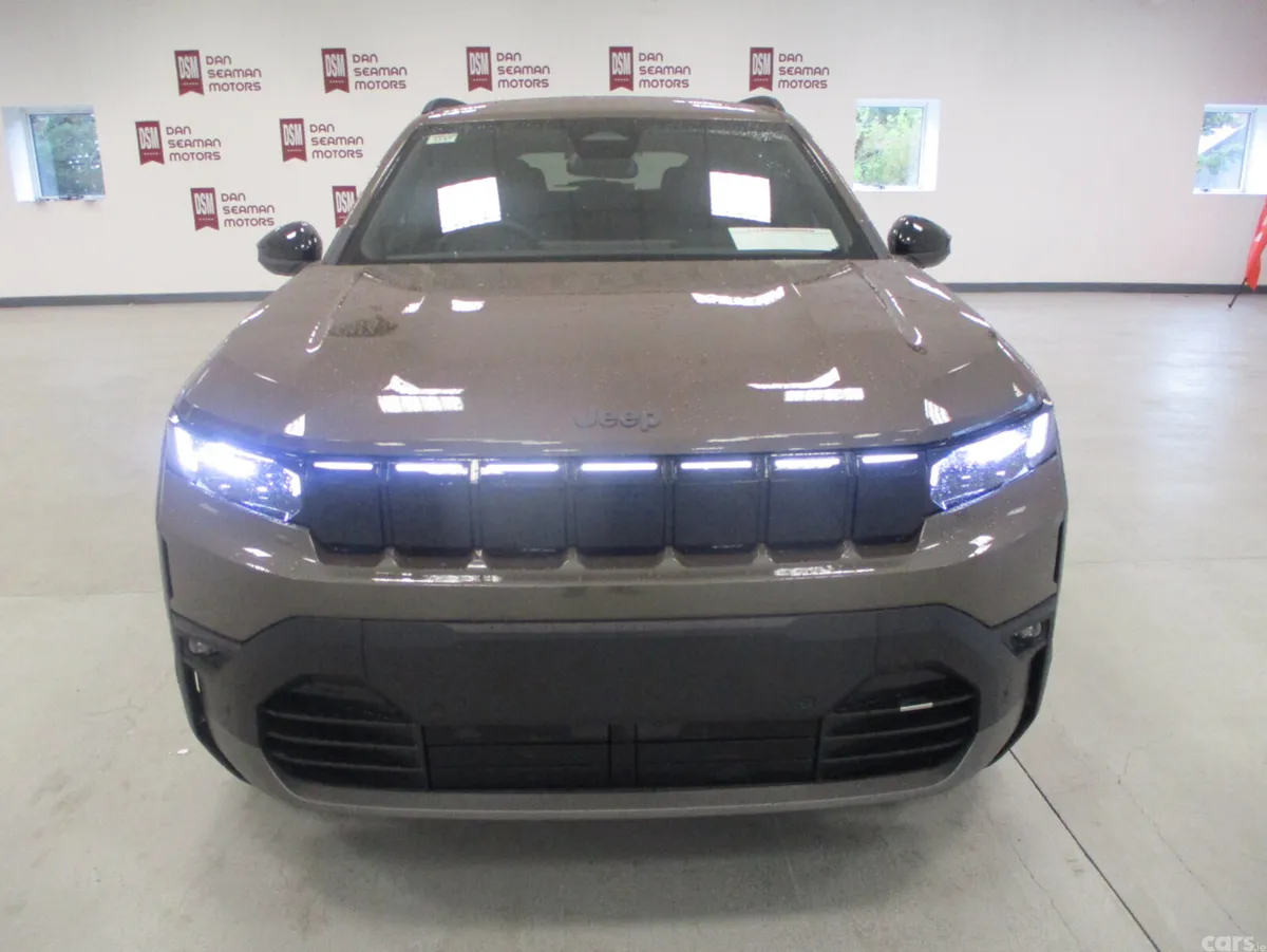 Jeep Compass SUV, Electric, 2026, Brown