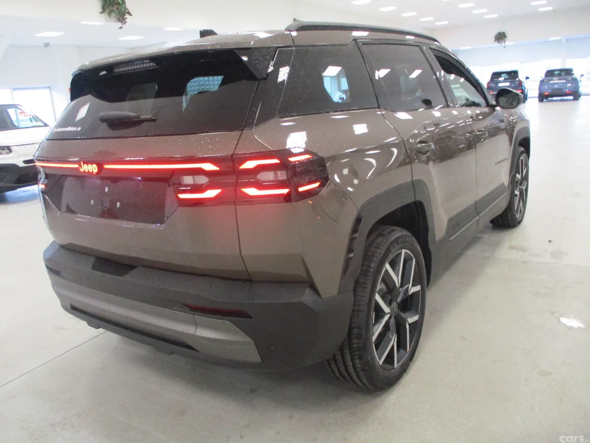 Jeep Compass SUV, Electric, 2026, Brown