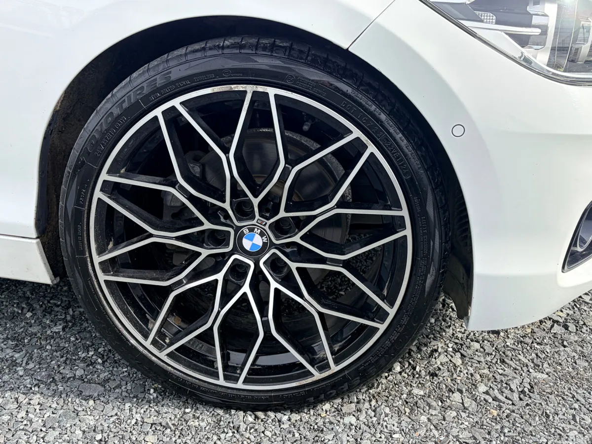 BMW 1-Series Hatchback, Petrol, 2017, White