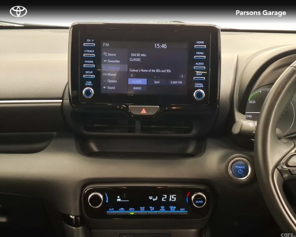 Toyota Yaris Hatchback, Petrol Hybrid, 2023, Black