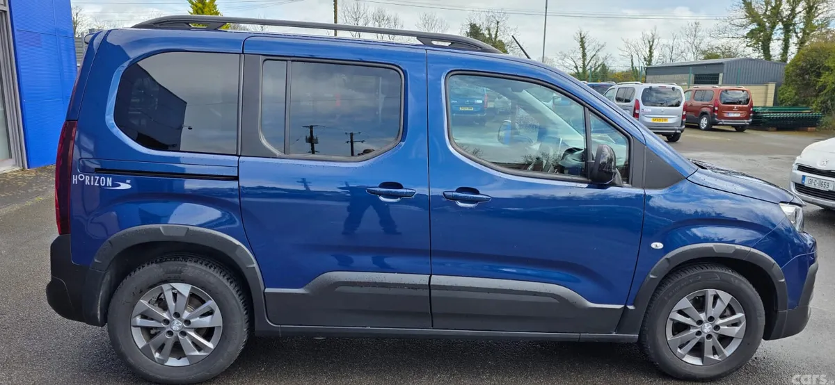 Peugeot Rifter MPV, Diesel, 2024, Blue
