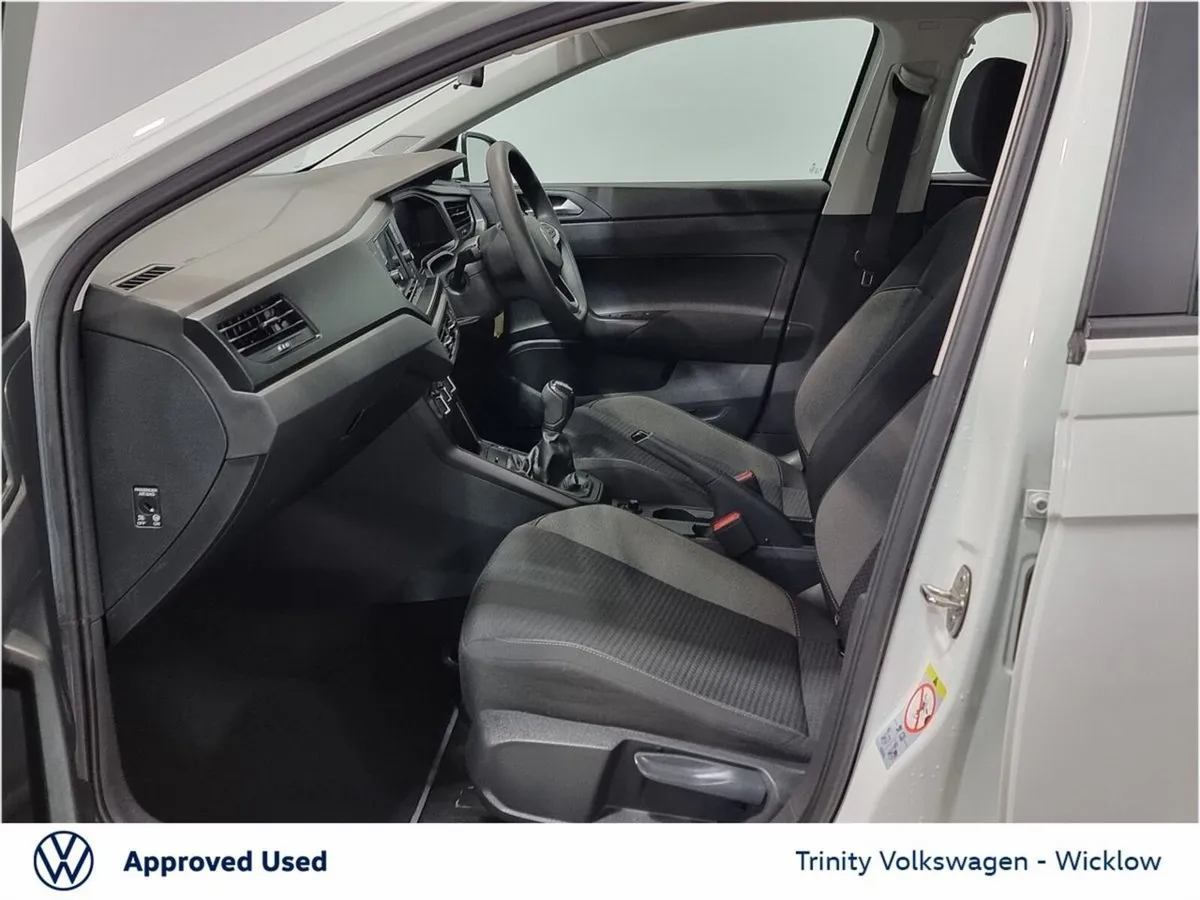 Volkswagen Polo Hatchback, Petrol, 2022, White
