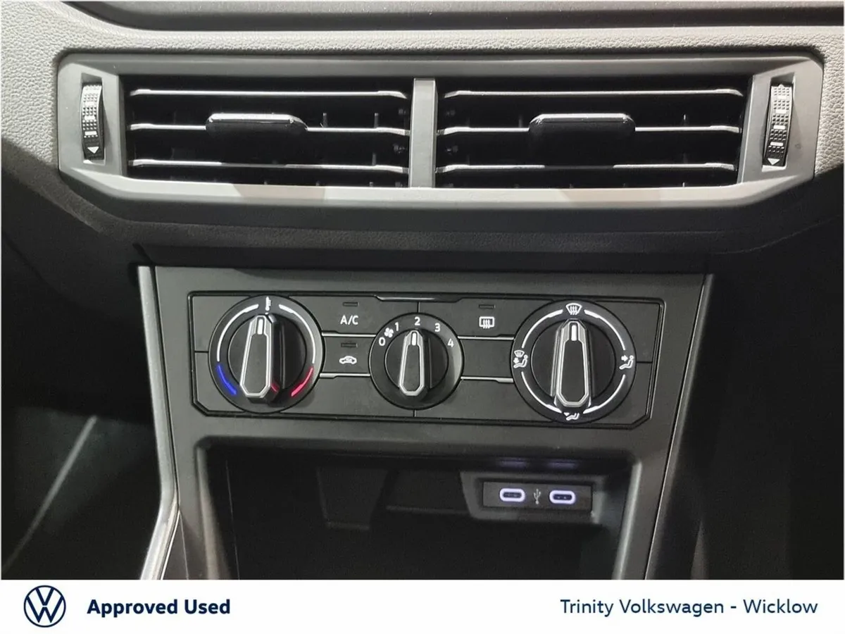 Volkswagen Polo Hatchback, Petrol, 2022, White