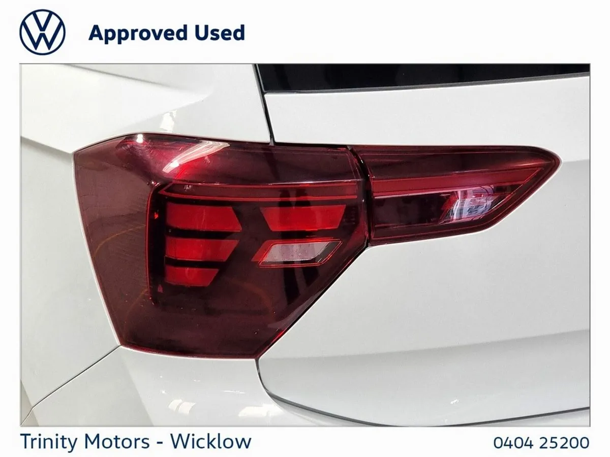 Volkswagen Polo Hatchback, Petrol, 2022, White