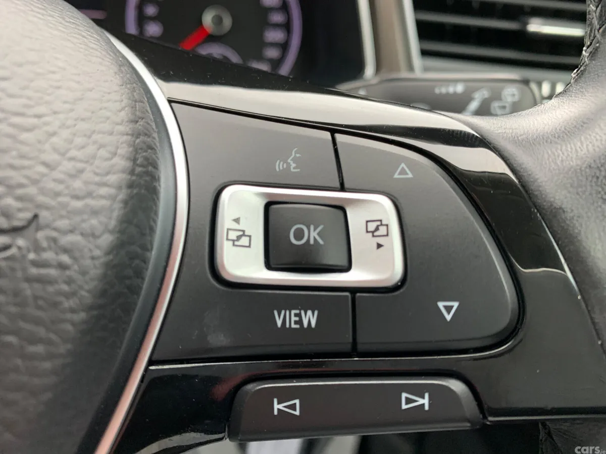 Volkswagen T-Roc SUV, Petrol, 2019, Blue