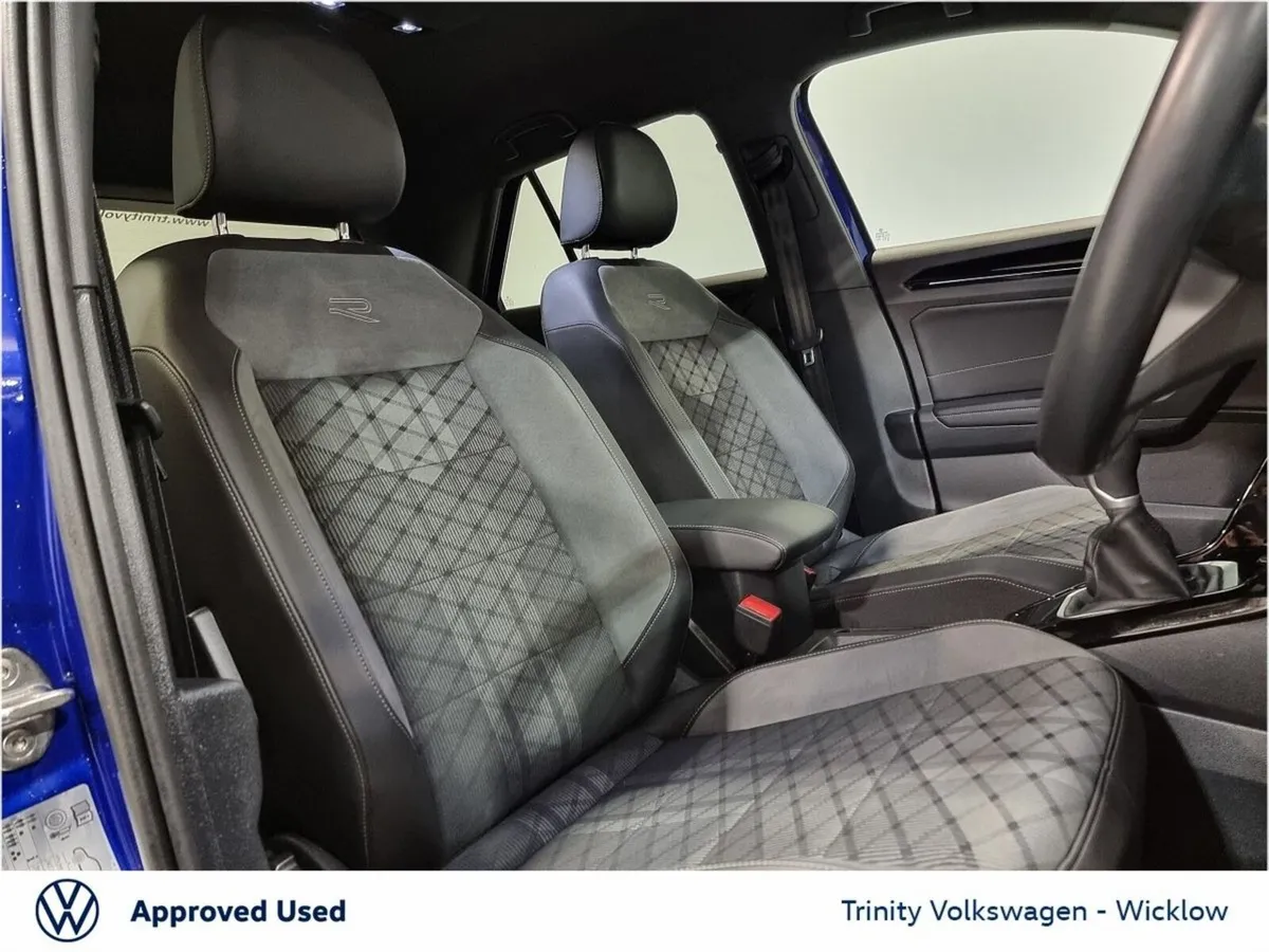 Volkswagen T-Roc SUV, Petrol, 2023, Blue