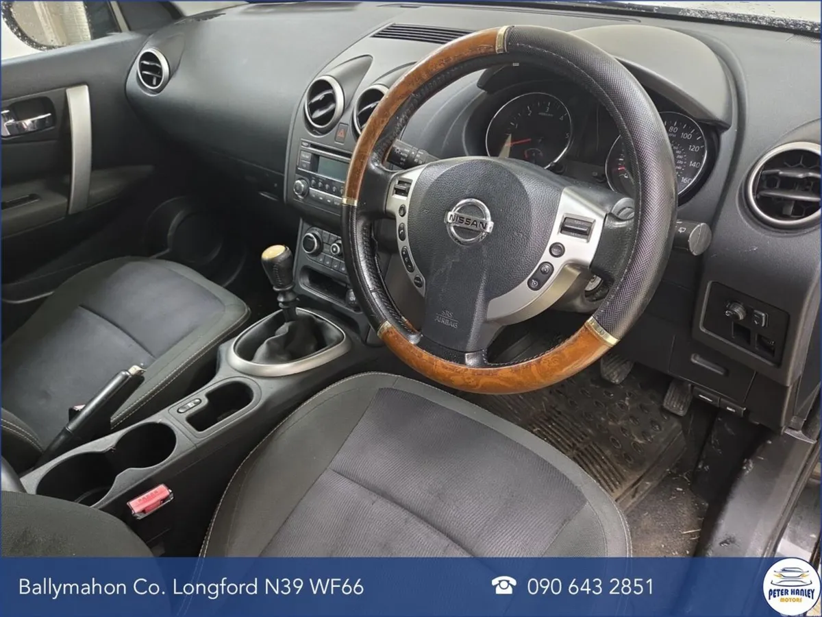 Nissan Qashqai Hatchback, Diesel, 2013, Black