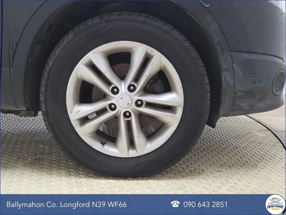 Nissan Qashqai Hatchback, Diesel, 2013, Black