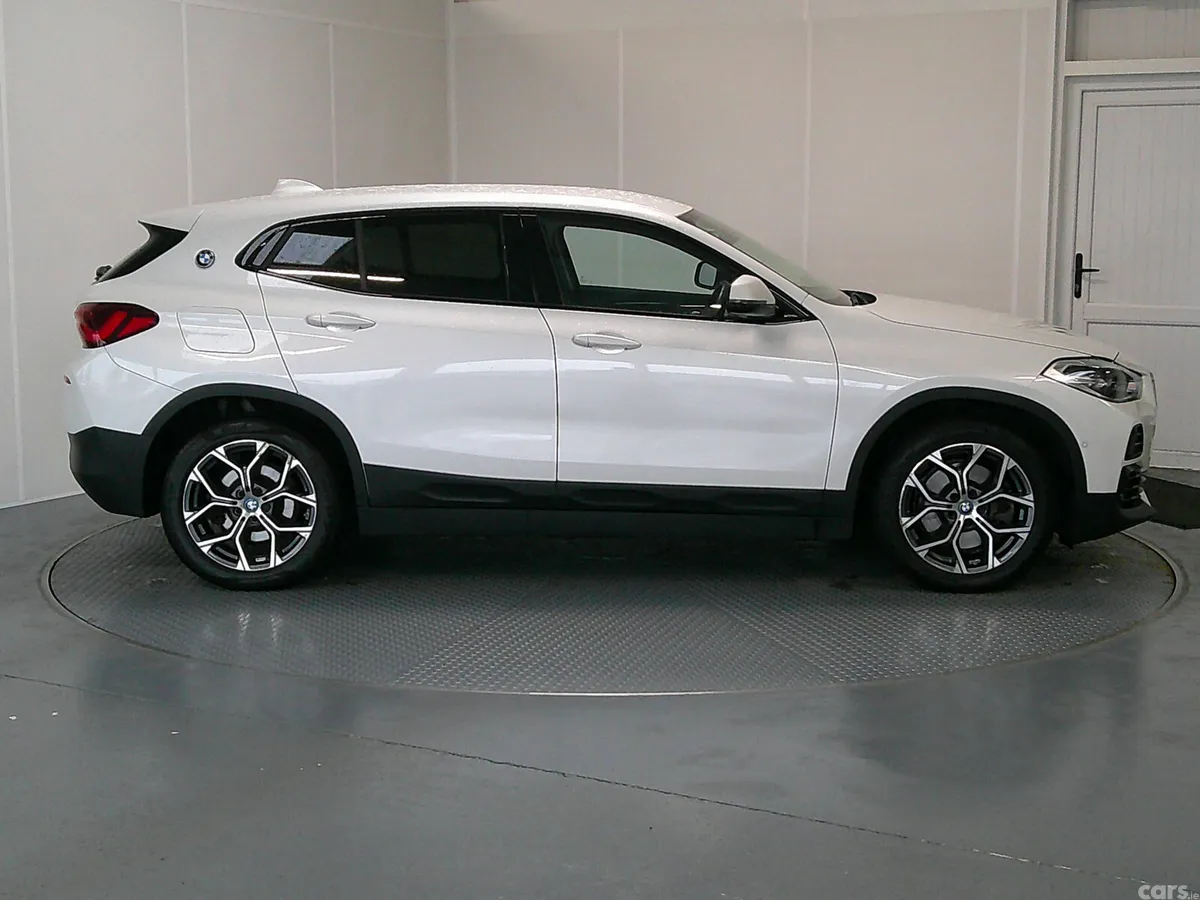 BMW X2 SUV, Petrol Hybrid, 2023, White